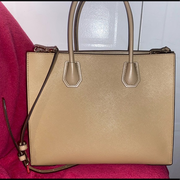 Mercer Large Saffiano Leather Tote Bag in Beige - Picture 3 of 5